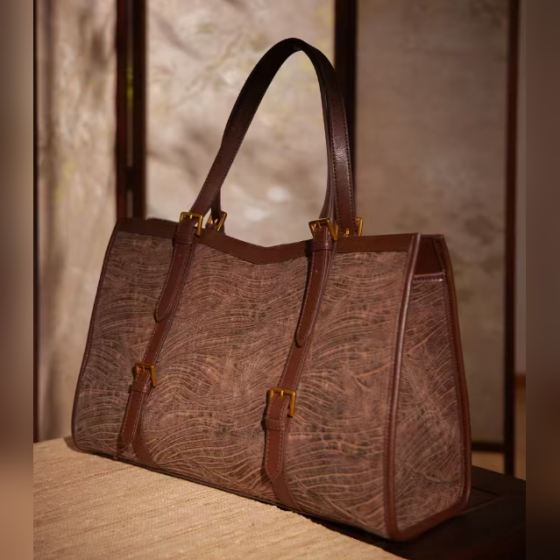 Jun Mu Silk Bag