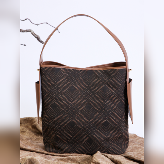Wang Shu Silk Bag